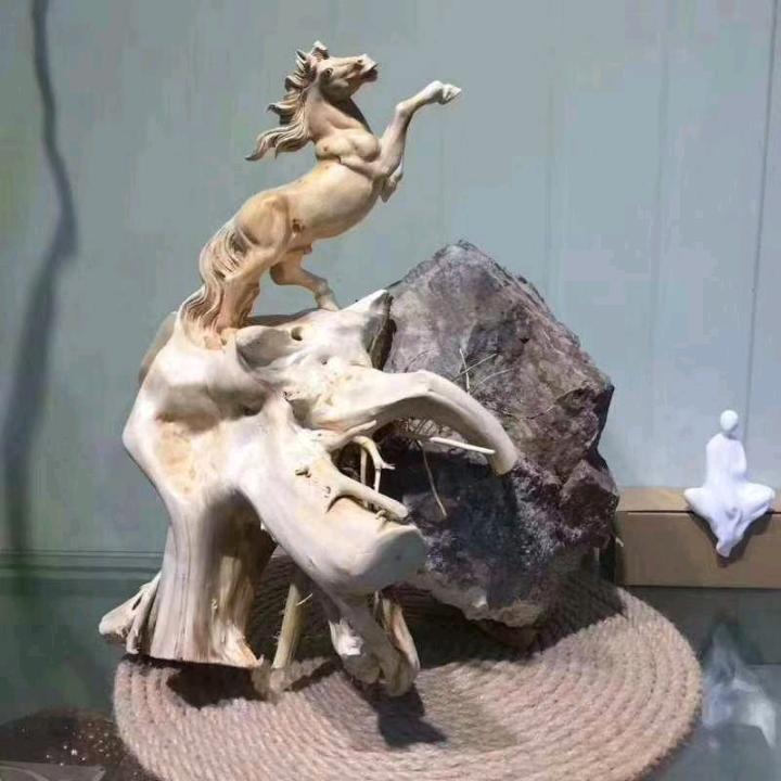 滇缅根雕1