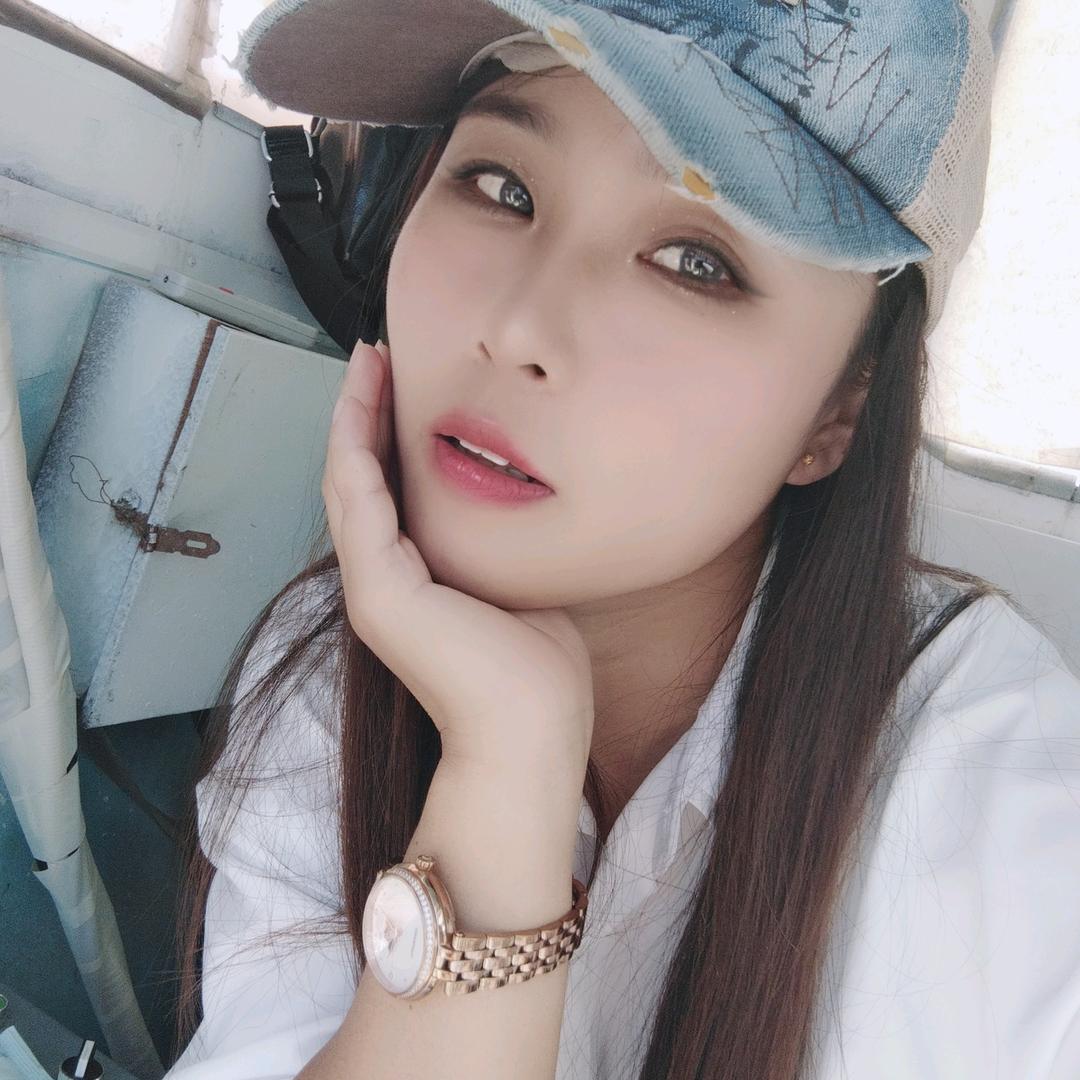 塔吊小娜妹