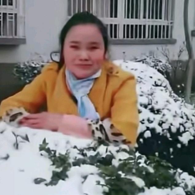 小美手工钩织