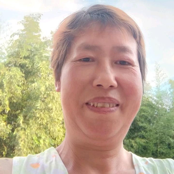 快乐玉美人