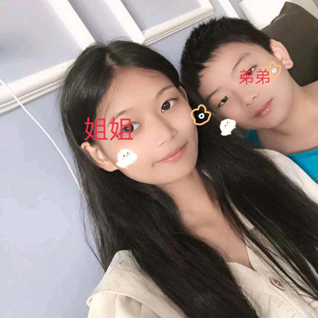 单亲妈妈姚憨憨搬家拉贺