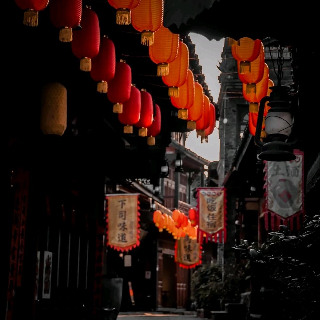 䖝二