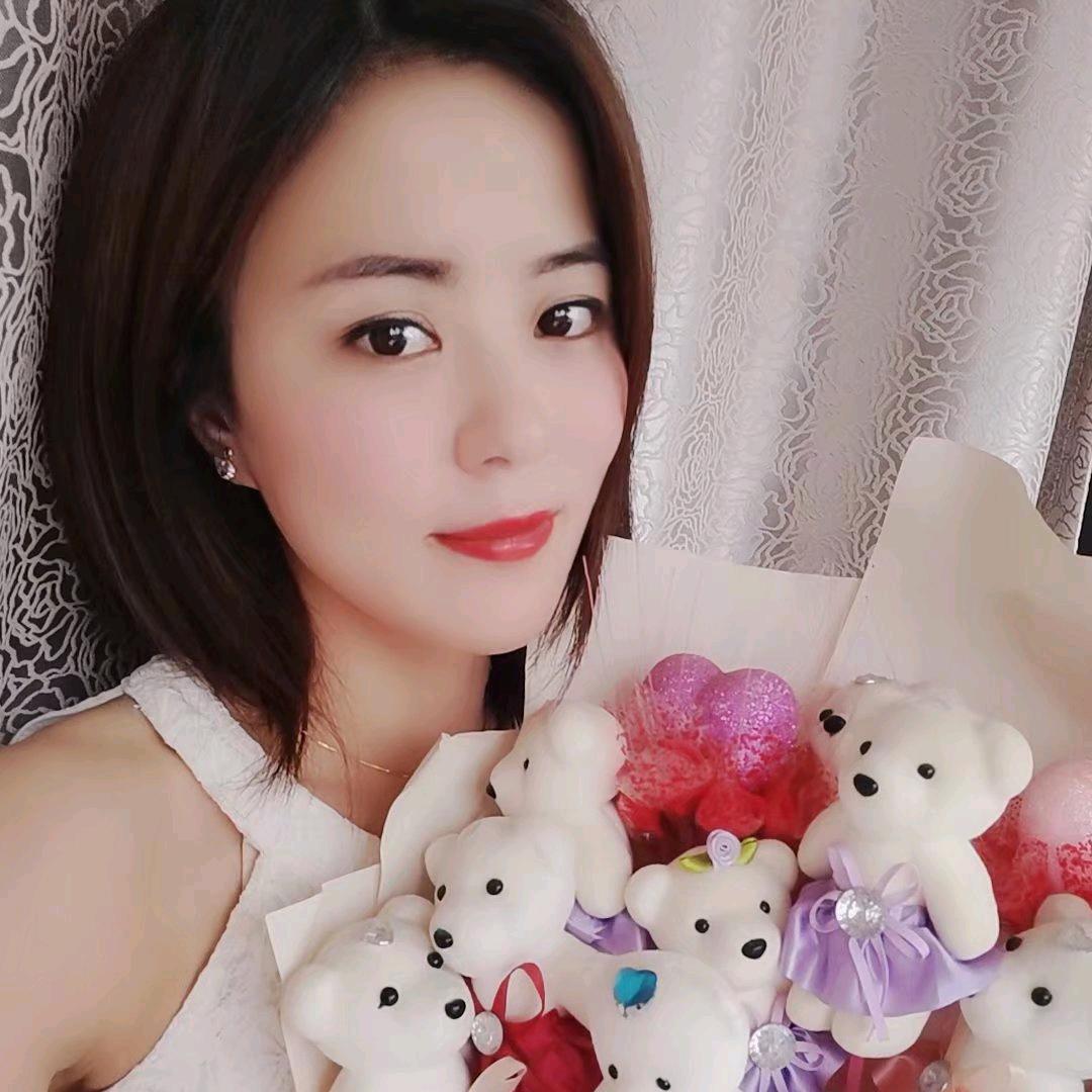 @花花吖