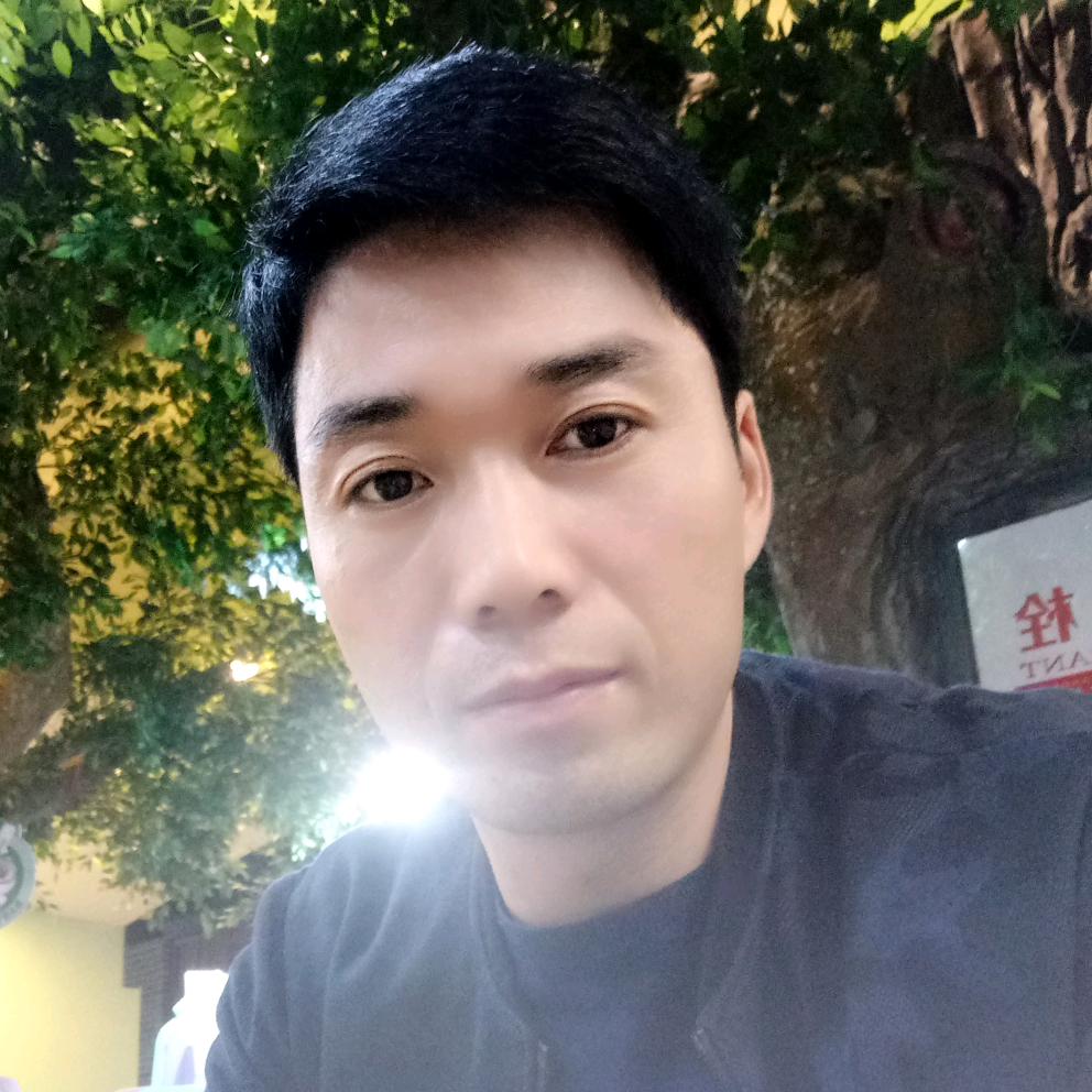 奔跑的男人