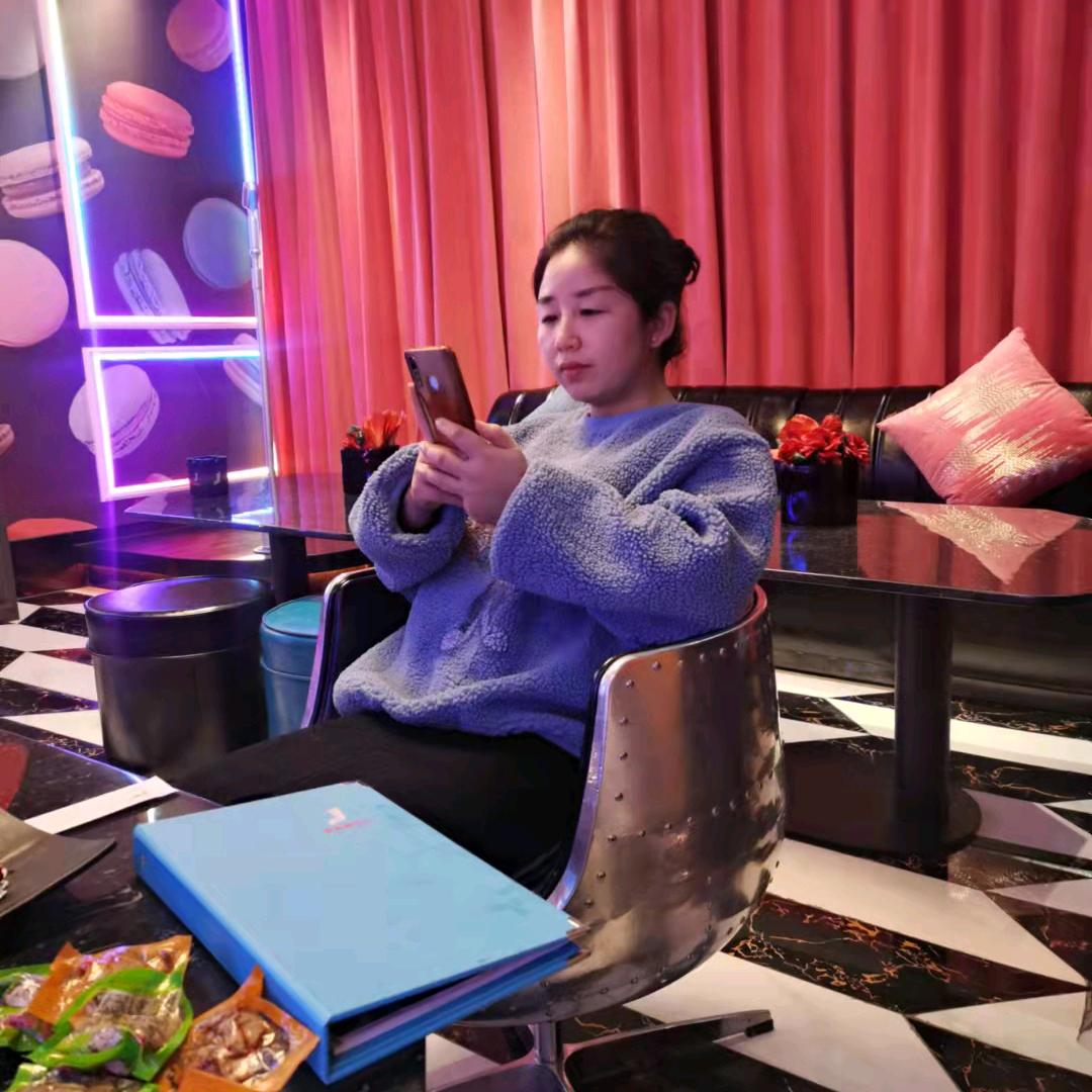 佩琪家的小仙女