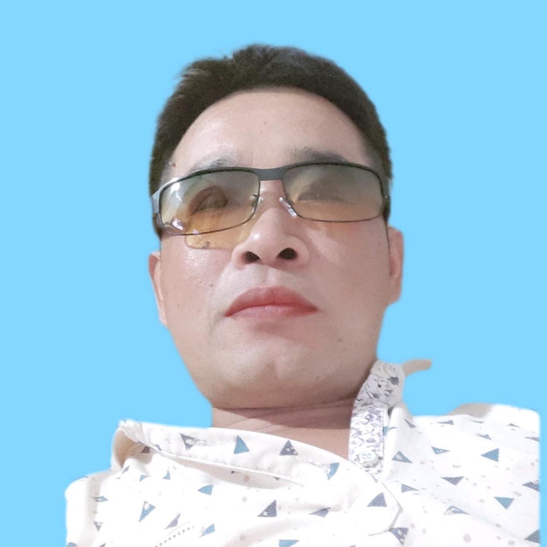 宇坤广告发光字加工基地