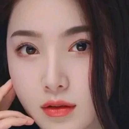 她关注了你❤️