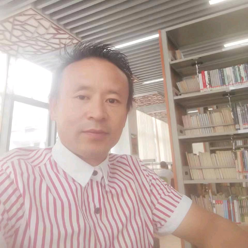 曾哥公安锅盔 纺大后街总店