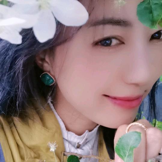 (｡･㉨･｡)ﾉ♡ 爱你么么哒