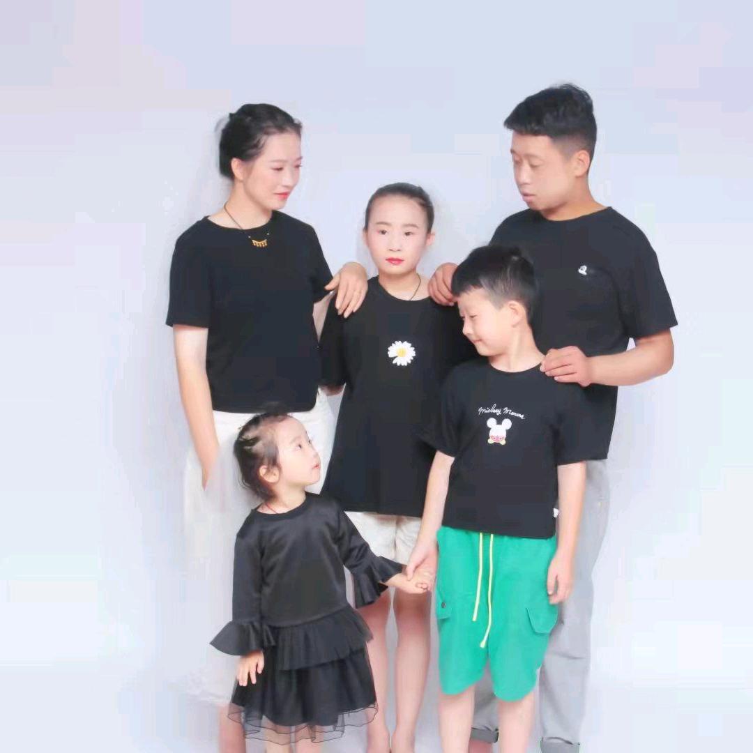 农村小娘们（连赞拉黑）