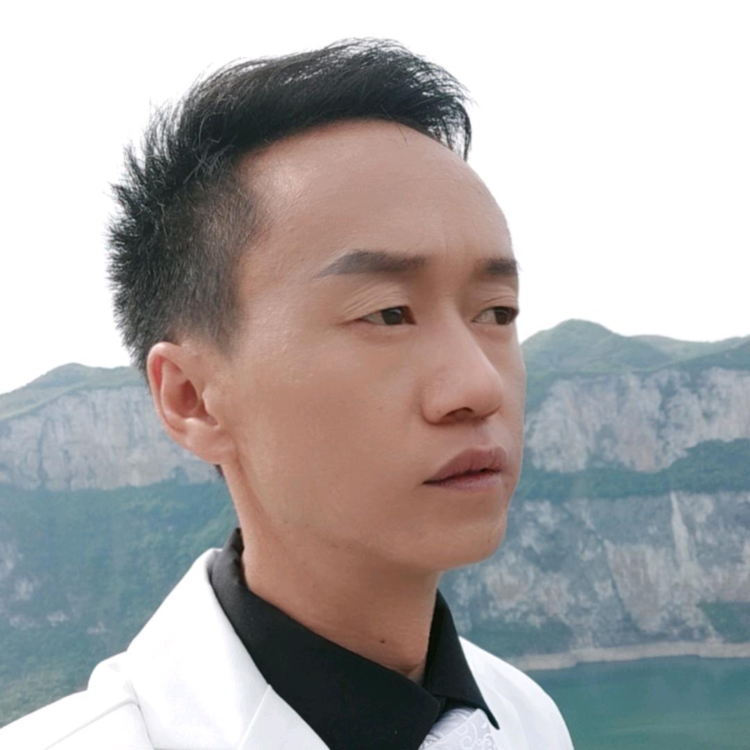 贵州周洪
