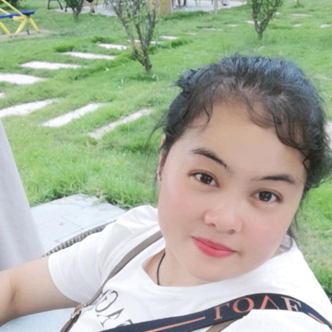 胖兔兔郑小桥