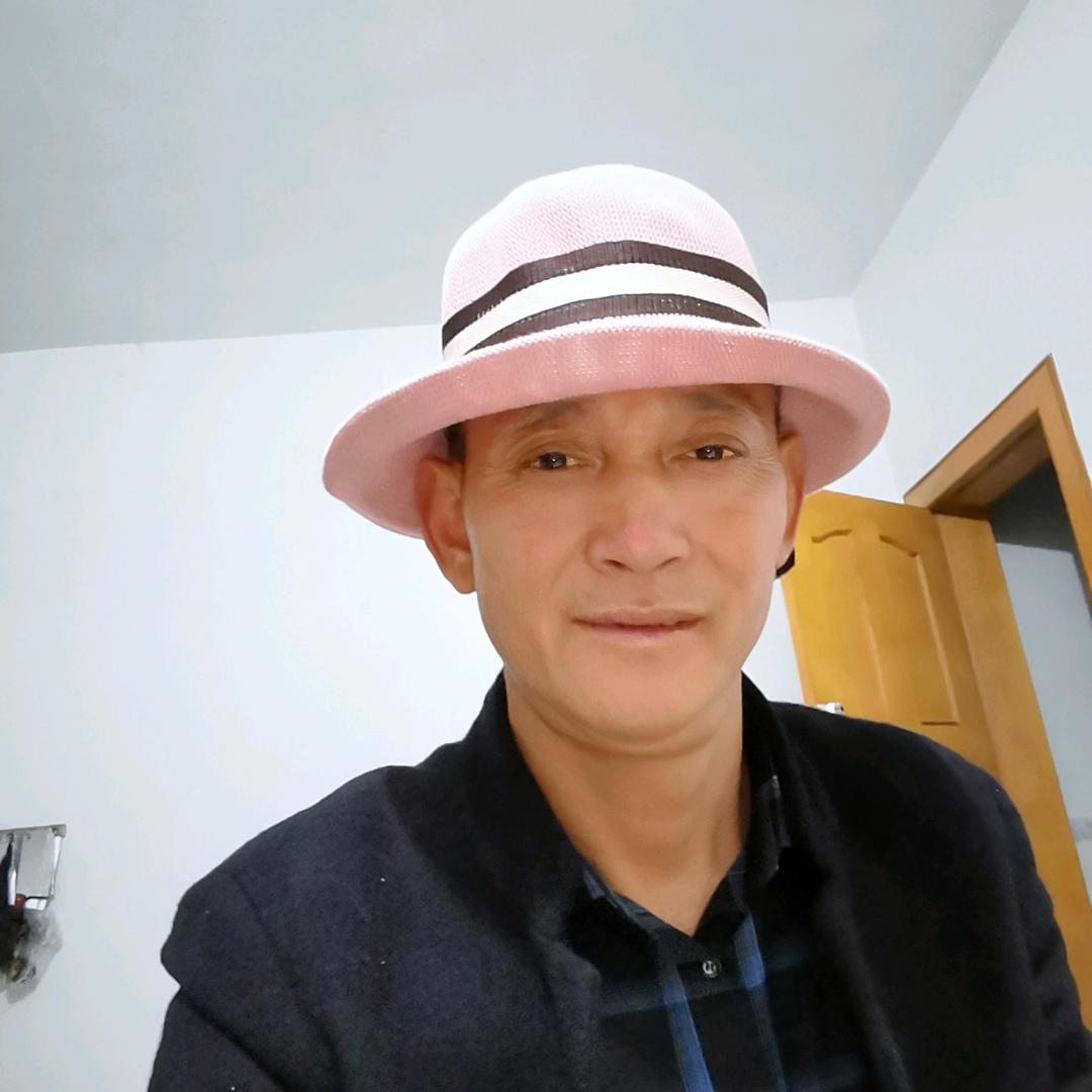 小哥