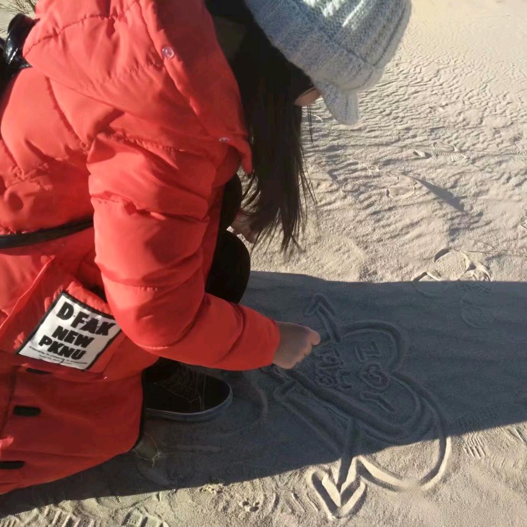奔跑的老何