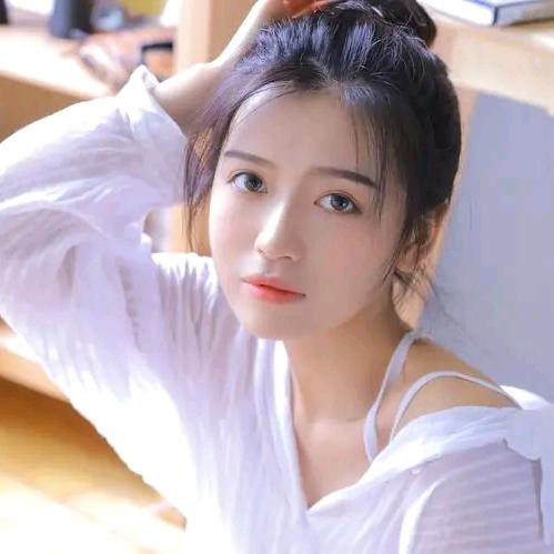 @依依甄选