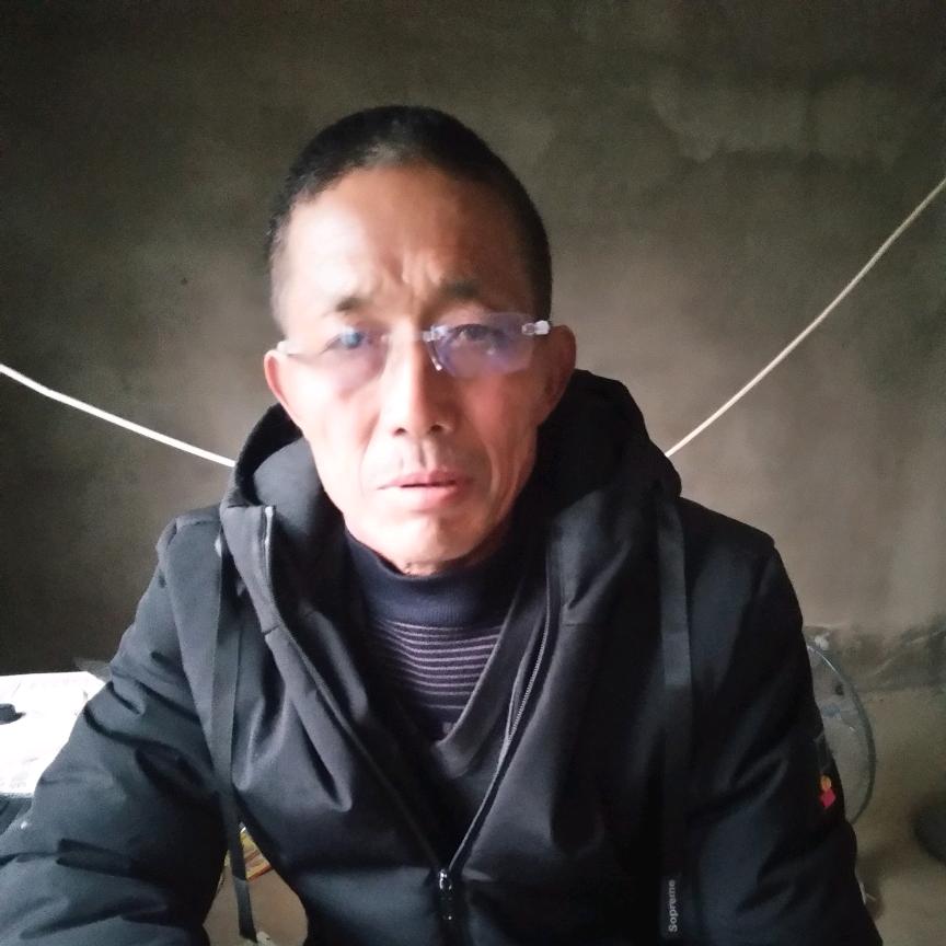 章士超