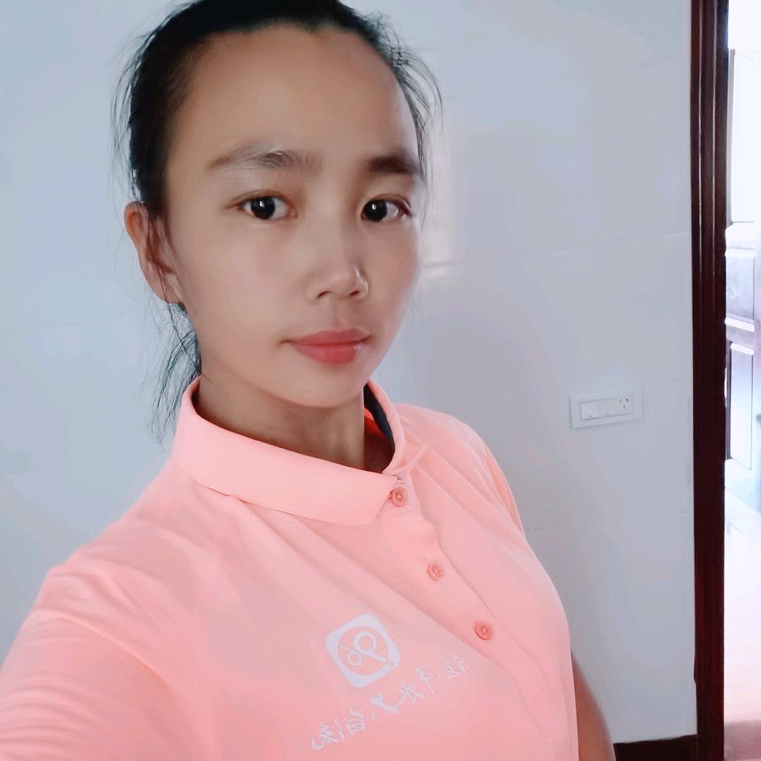 是平平吖^O^