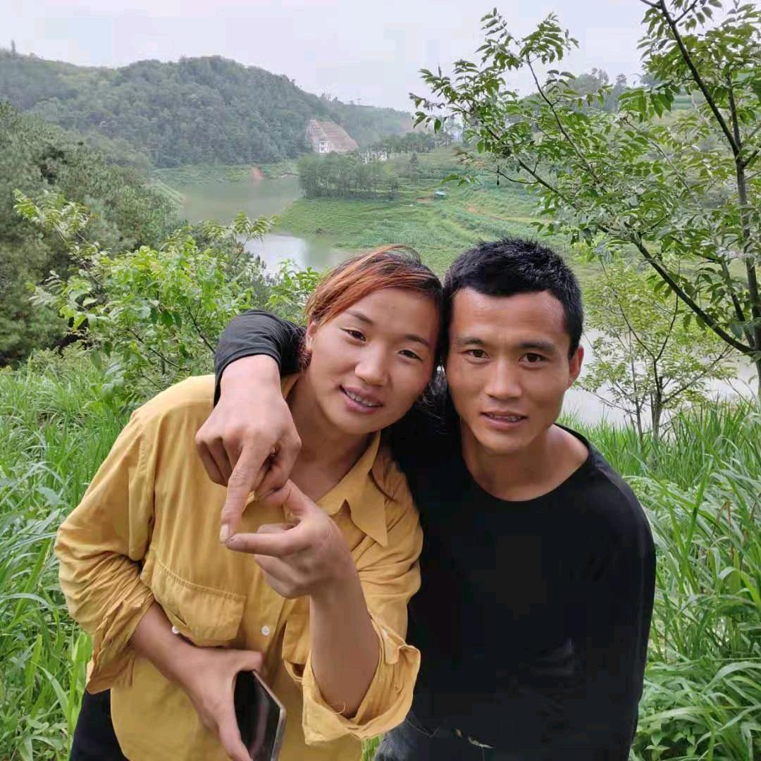 小啊梅