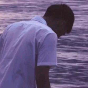 爱吃鱼的胖头鱼