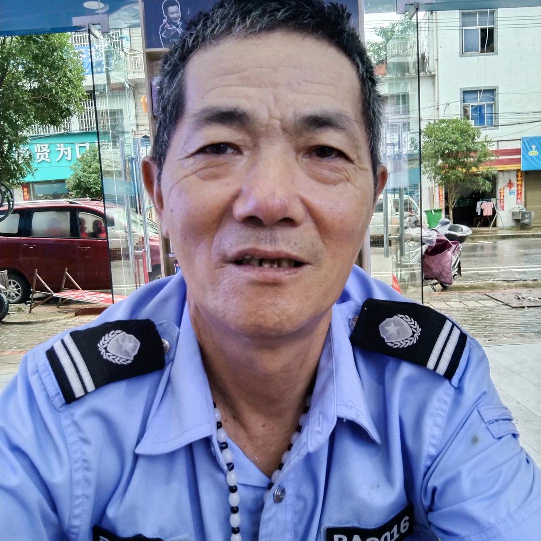 吴总养鸡鸭鹅狗专业户