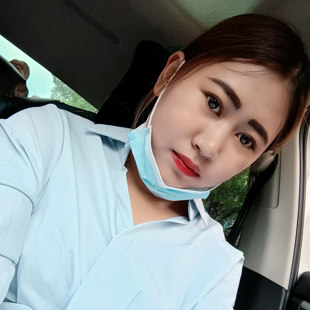 小静静💋💋💋