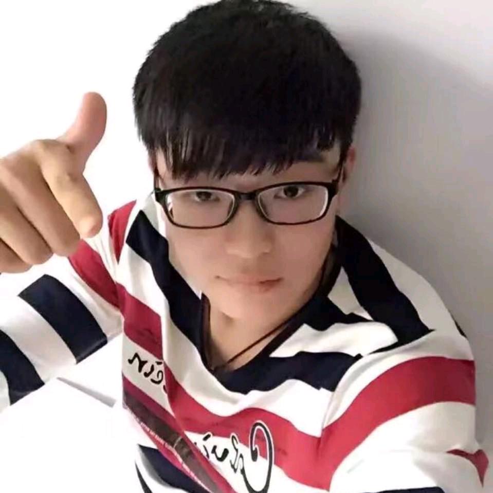 吃草莓的果子狸