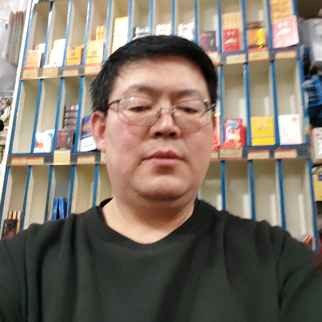 熬夜的小老头（常来常往生活便利店）