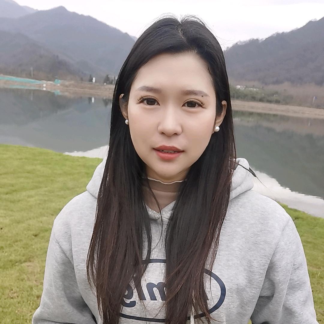 黄山丫丫导游