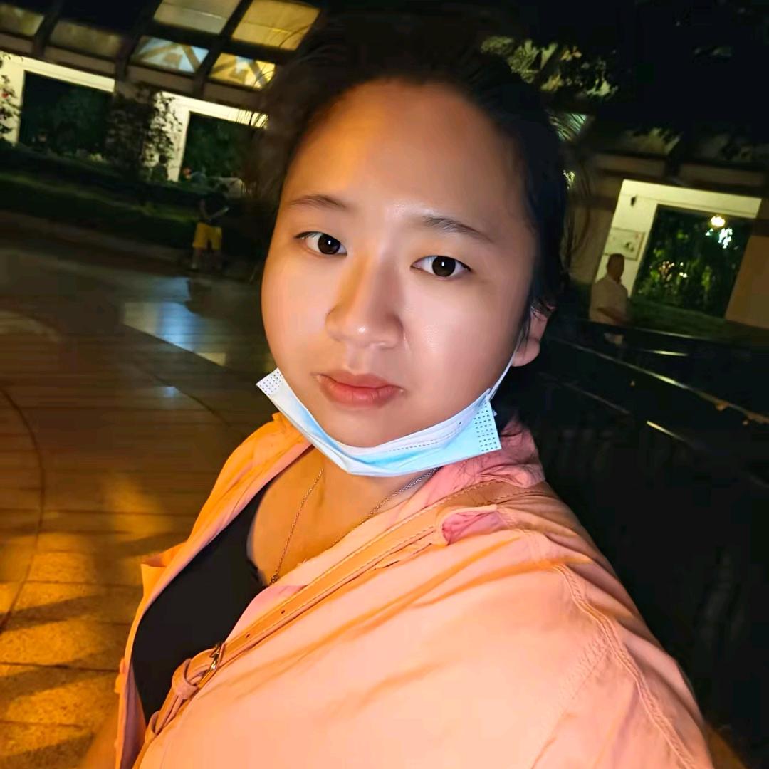 ✧*｡٩傻丫头♛