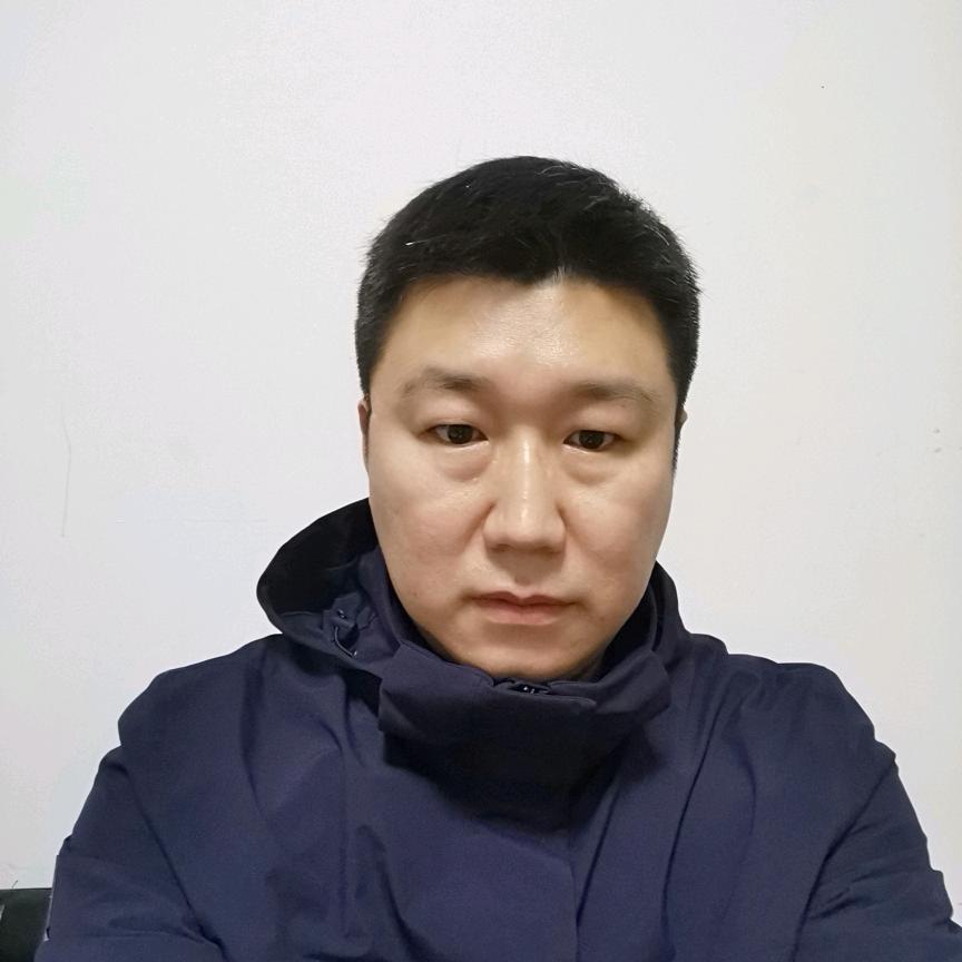 侯哥东东
