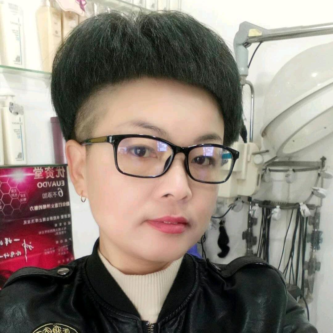 新世佳