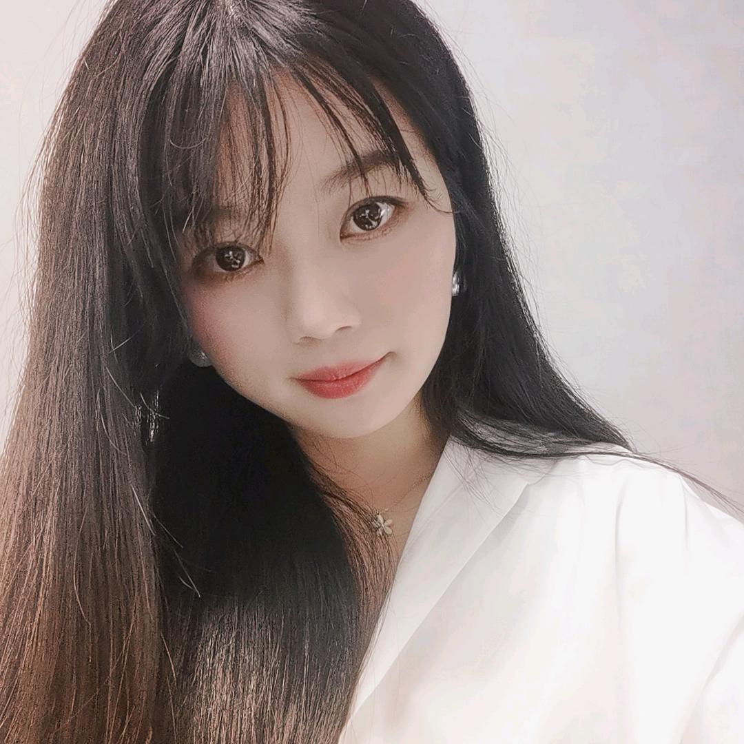 Olivia小姐姐