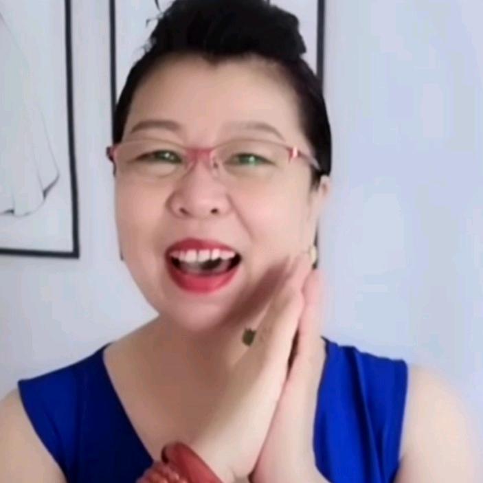 旭彩（鞋服）