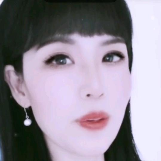 水水次吃糖🍭