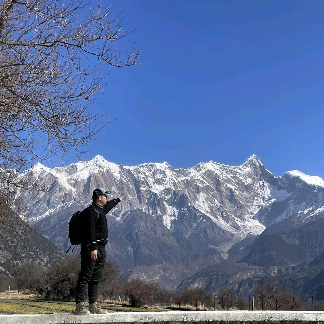 行者老胡（设计）