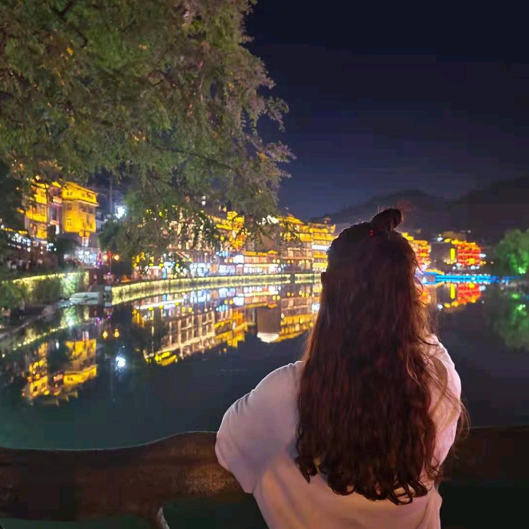 小白菜꫞꧂