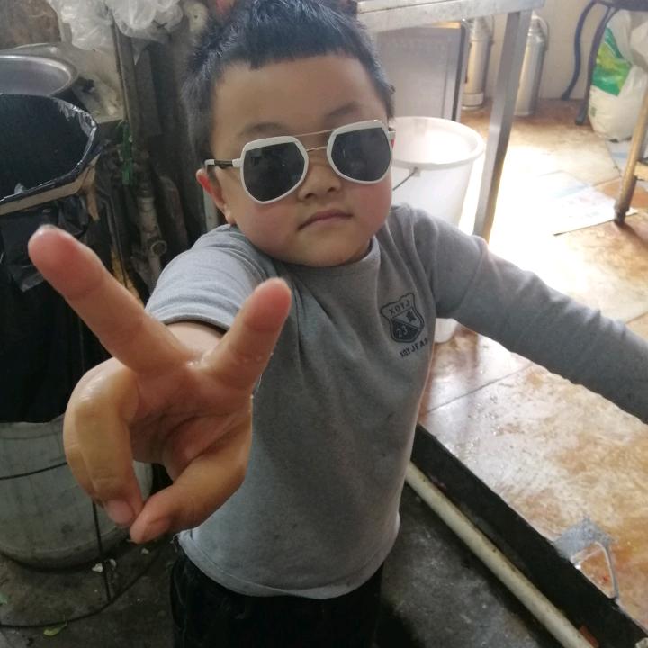 世界很甜因为有你