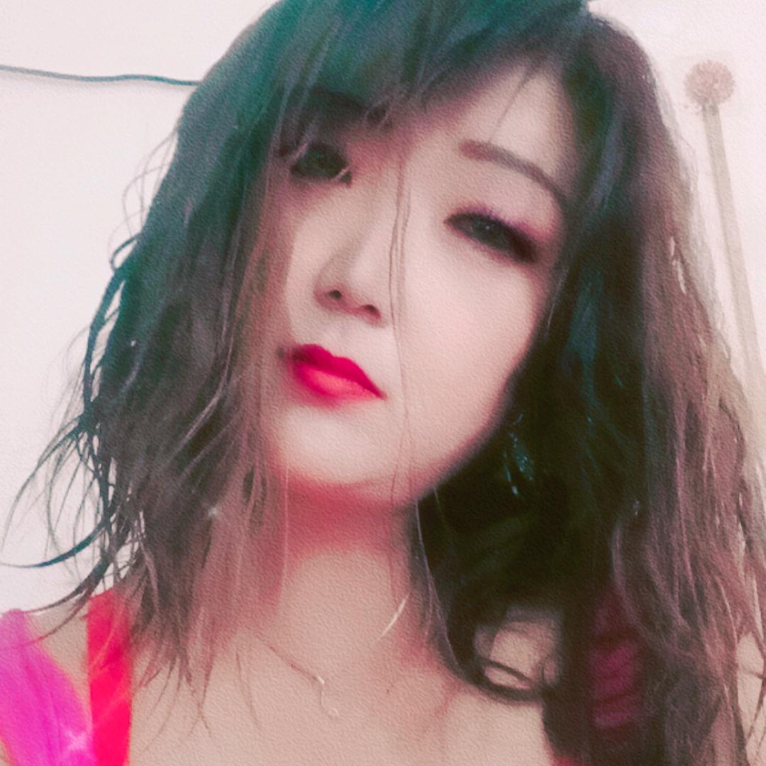 🌹蓉儿🌹🍃🎤《没人疼》