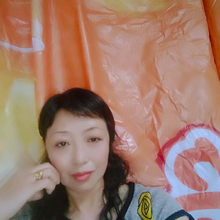 情怕牵错手