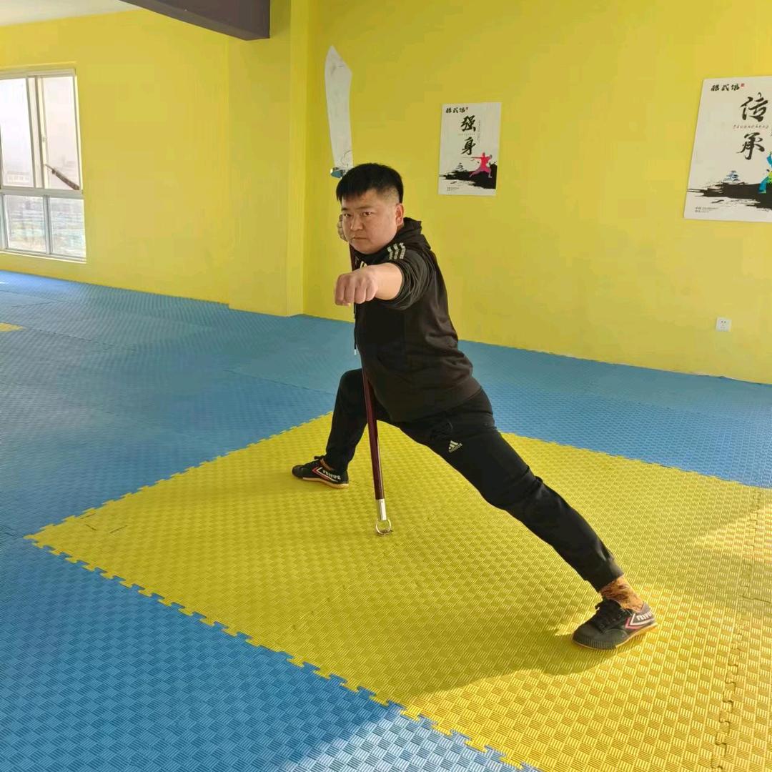 馆长一号