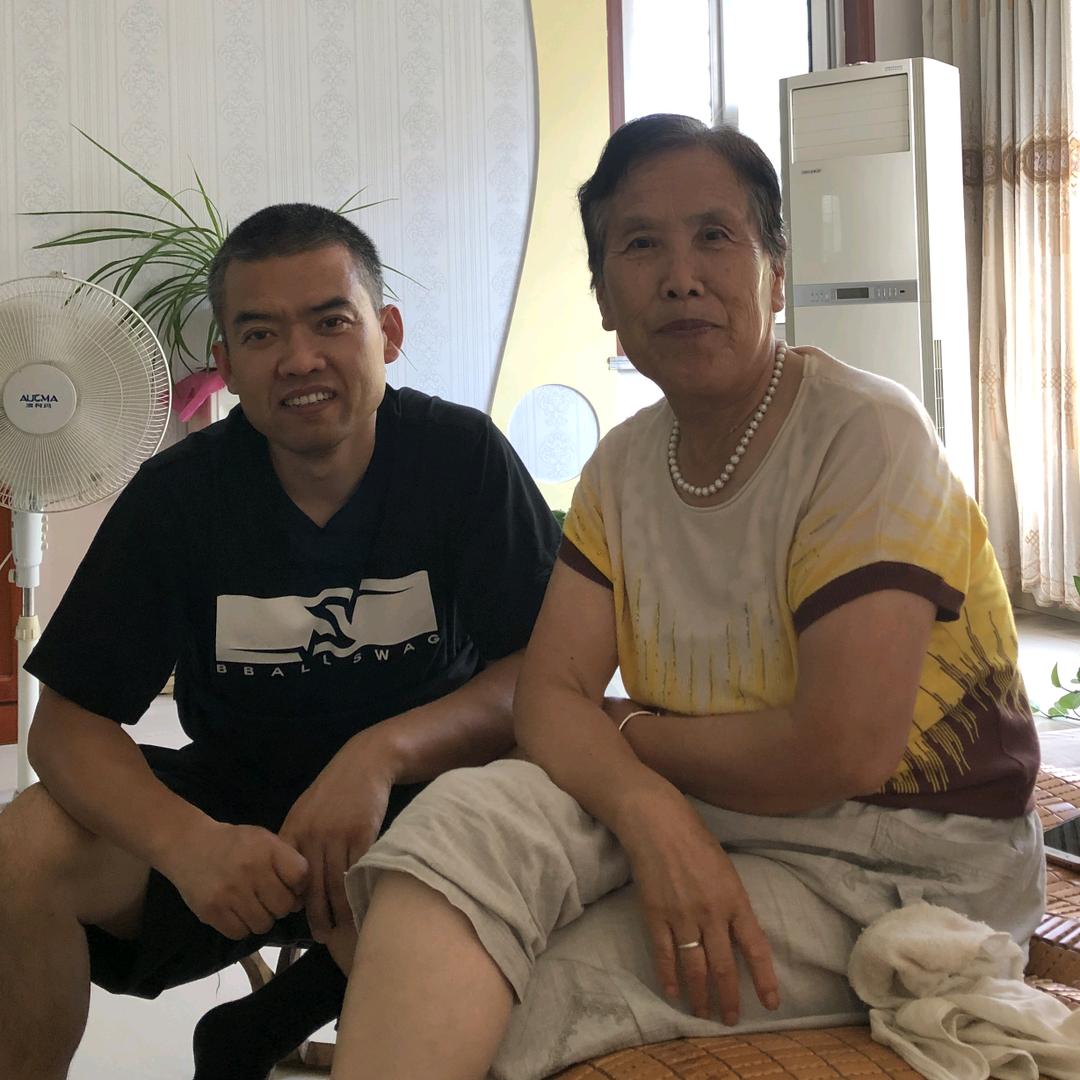 董立华