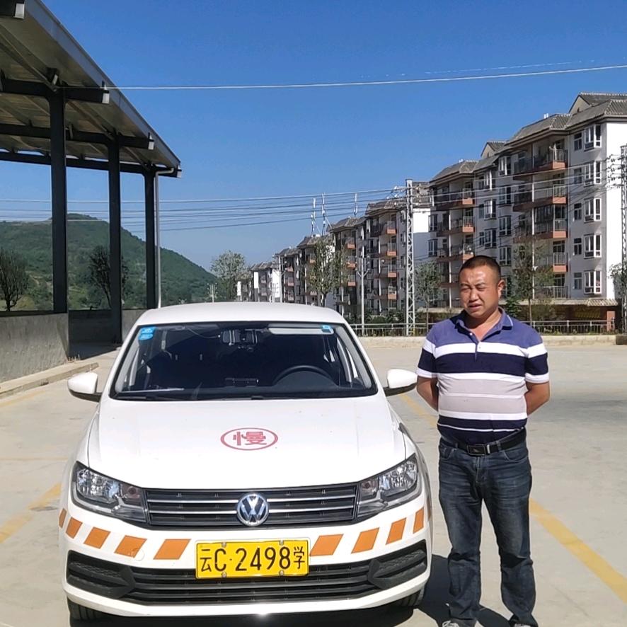彝良瑞安驾校C1小车实操教练