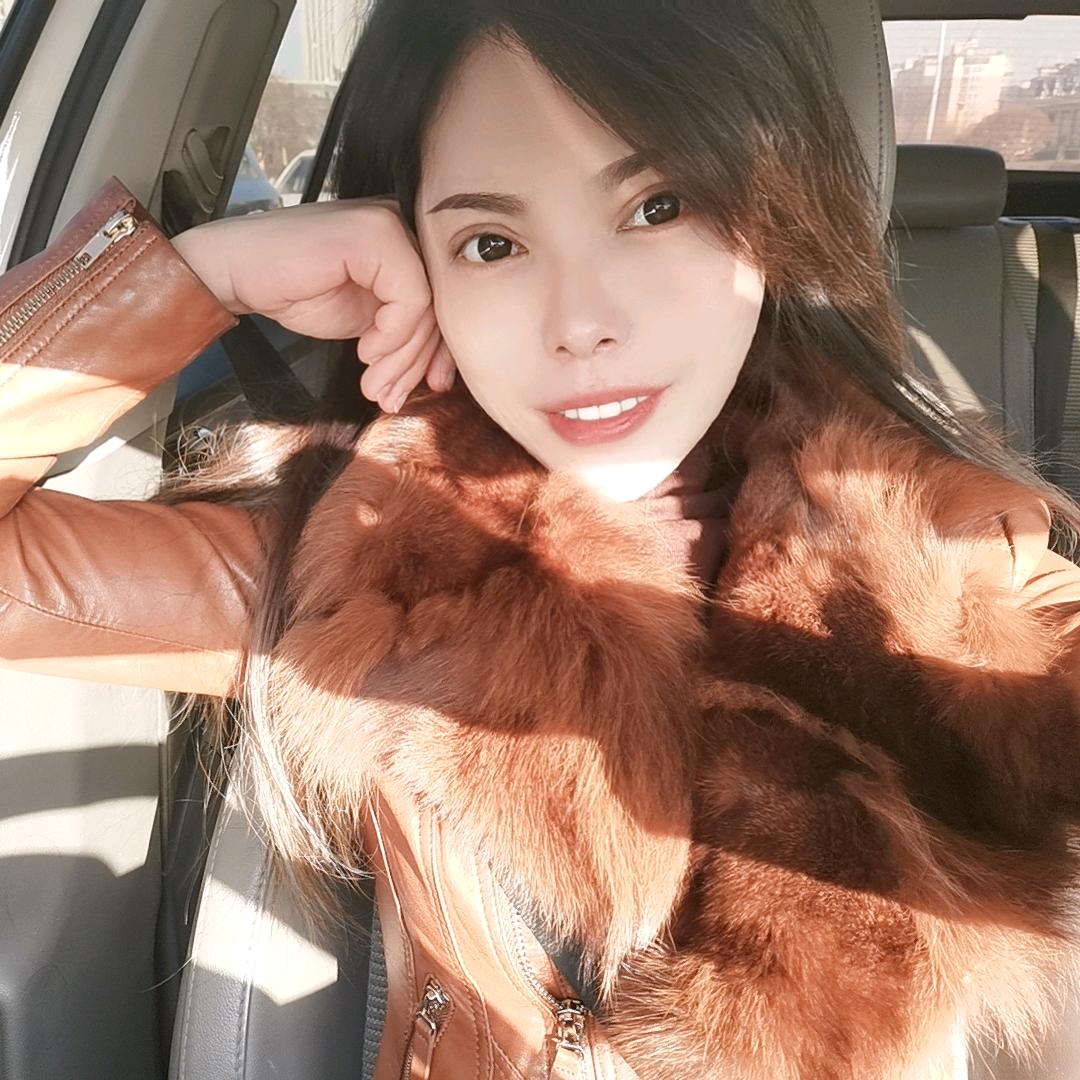 抚顺程锐汽车精修贴膜改装 玲姐