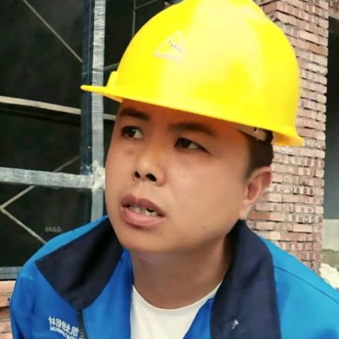 七月门窗罗厂长