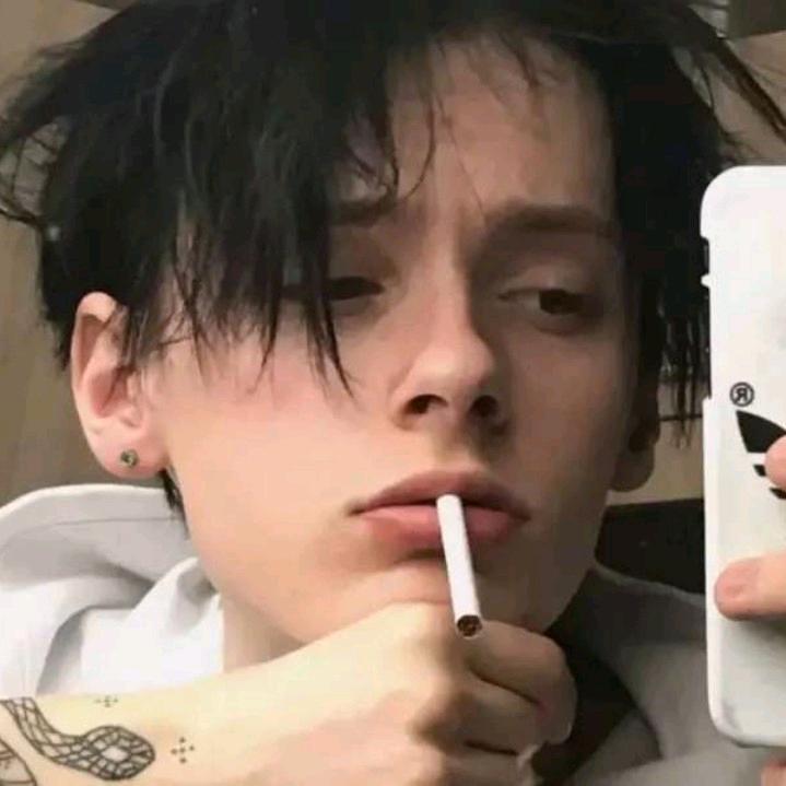 等你说晚安C.