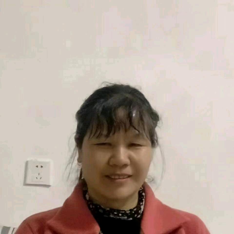 开心的蜻蜓