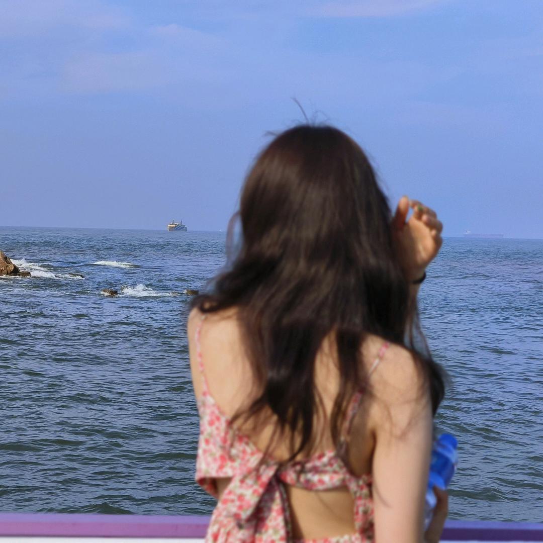 爱吃香菜&