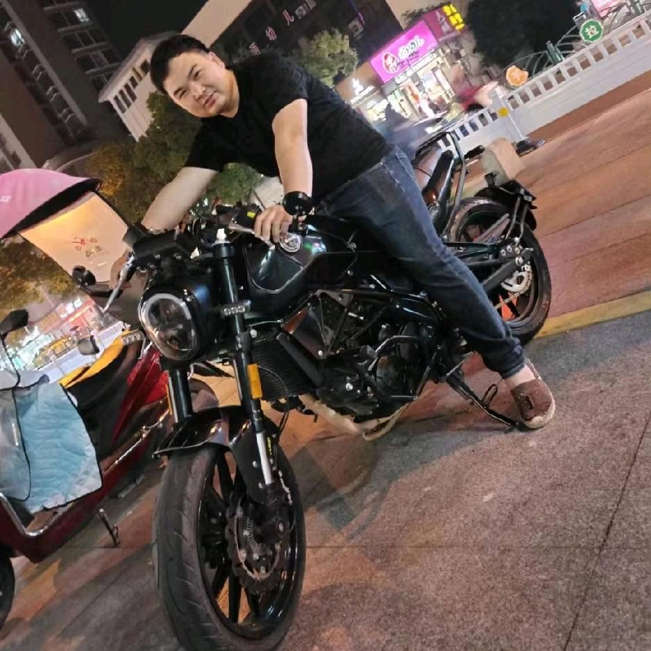 咸宁北人南漂法式石膏GRG线条