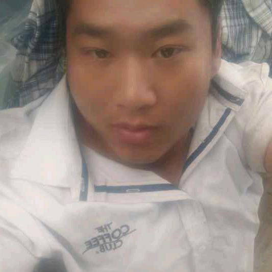 桃花依旧笑春风