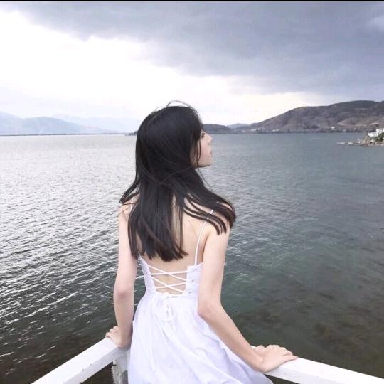 静静很甜